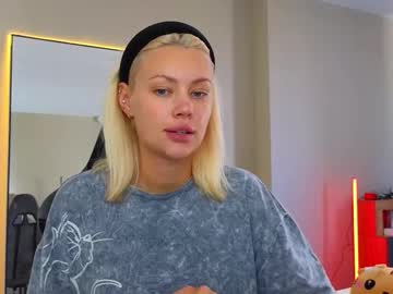 88_nura, 24 years old, untie top  ?? PVT is open ?  #shy #blonde #cute #young [611 tokens remaining], webcam photo
