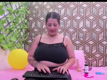 _ally_blonde • fuckmachine24y • Colombia • public