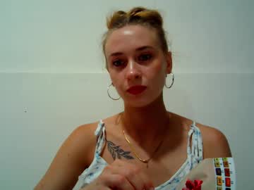 _aurora_sweet • smalltits • Europe • public