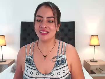 _jessii_, show pussy [87 tokens left] do you want to have fun?  #bigass #shy #latina #mature #new, webcam photo