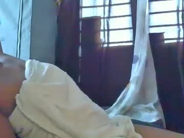 _queen_s, 31 years old, undress200 [182 tokens left] #ebony #new #pvt #mature #bigboobs, webcam photo
