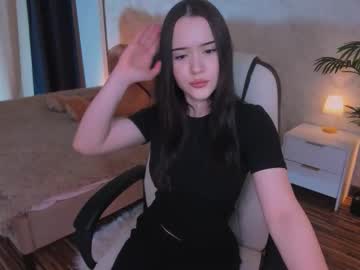 _spicygirl, jump 10 times #shy #18 #teen #new #young [17 tokens remaining], webcam photo
