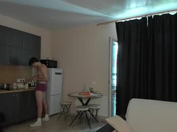 _stager_, 20 years old, GOAL: ?JERK OFF FOR HARD? [150 tokens remaining] hello #bigcock #cum #uncut #young, webcam photo