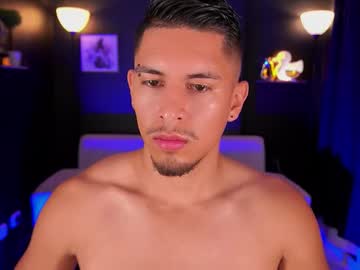 Aaronfox_, 23 years old, GOAL: My friend kisses me [50 tokens remaining] I want to be that boy with whom you can talk and fulfill your fantasies  #bigdick #bigass #lovense #cum  #young", webcam photo
