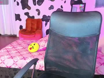 Abbie_senjen, 21 years old, GOAL: ?Show panties [43 tokens remaining] ?Let's cum together!? #smalltits #latina #petite #saliva #18, webcam photo