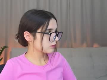 Adarawei, make me happy #cute #shy #teen #18 #feet [222 tokens remaining], webcam photo