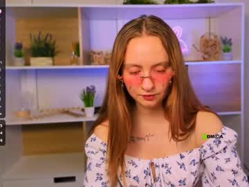 Adel_bee, GOAL: slap us ass [995 tokens remaining] Welcome to my room! #18 #sexy #pvt #hot #young, webcam photo
