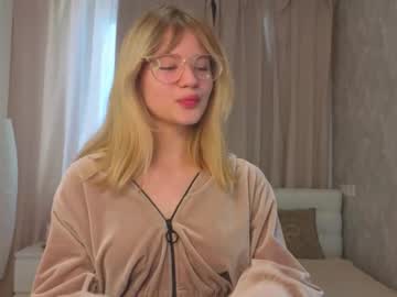 Adeliaacken, 18 years old, It is My first day? Goal:  little more teases with my top ( to make me feel comfortable)?  #new #shy #18 #blonde #skinny [0 tokens remaining], webcam photo