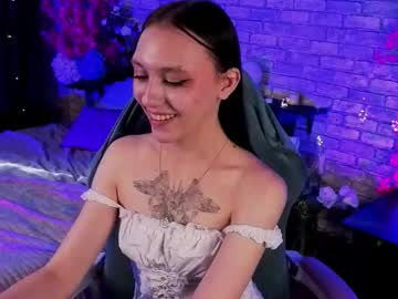Best Female Sex Cams model Adelicelenoir, age 18 live now