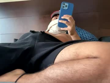 Adriannn222 • jerkoff22y • your heart • public