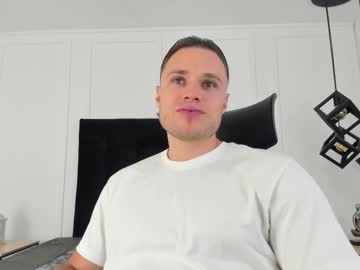 Adrien_roche888, 29 years old, I'M IN A CONTEST GET ME NAKED [114 tokens left] #muscle #new #latino #bigcock #findom, webcam photo