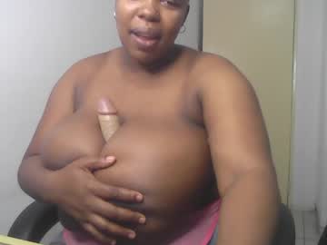 Live Milf Africanbusty, 35 yrs - Hot Milf Cams