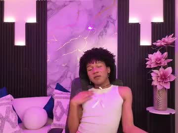 Live twink cam Aidenn_hall, age 18 yrs nude and streaming