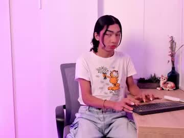 Alaiaguerra, GOAL: A kiss in the air [4 tokens remaining] The fantasy you didn't know you needed... until now. #bigcock #nonude #young #teen #latina, webcam photo