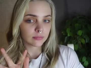 Alba_ford, 19 years old, Goal:lick lips close to cam!  !! My name is Sofie! It's my first day here #teen #18 #new #shy #blonde [8 tokens remaining], webcam photo