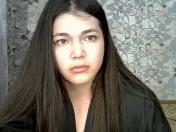 Albi_glow, 24 years old, Albi_glow's room #sexy #new #pornstar #cute #heels, webcam photo