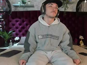 Ale_smith_, 18 years old, <3 - Multi-Goal : FUCK ME HARD, THE LAST TIP CONTROL MY MACHINE 10 MINS #fuckmachine #young #uncut #gay #ass, webcam photo