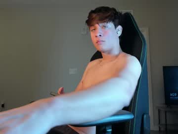 Live twink cam Alejandroalvarez1613, age 24 yrs nude and streaming