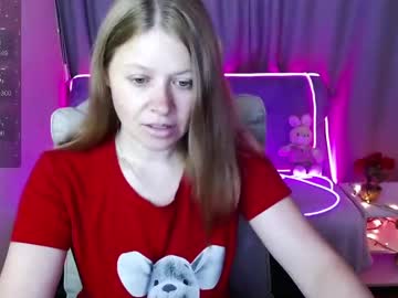 Live Milf Alekasamui, 37 yrs - Hot Milf Cams