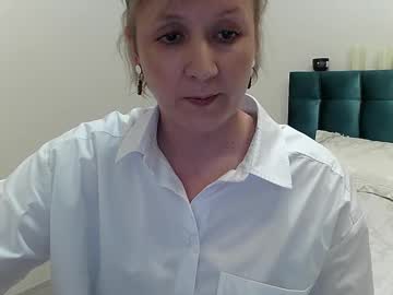 Alelya, 40 years old, Hello my sweetie! // Goal: #lovence #new #nonude #natural #Show the bare back // Goal, webcam photo