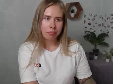 Alenagessi_, 20 years old, #18 #new #natural #sexy #lovense, webcam photo