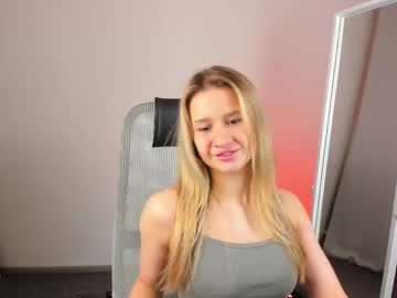 Alex_bombay, 24 years old, GOAL: Goggy style [31 tokens remaining] Hi, i am Alex! Please follow me! ? #new #young #blonde #tease #fit, webcam photo