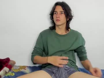 Live twink cam Alex_connorr, age 19 yrs nude and streaming