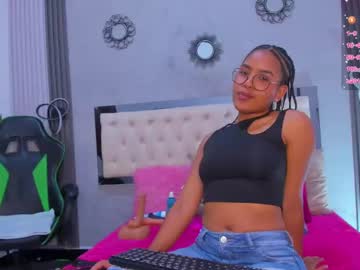 Alexa_andherson • ebony • Colombia • public