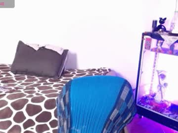 Squirting cam girl Alexa_sweet69x age 33 yrs live now