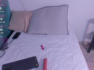 Live cam boy Alexaa_small – Hot Male Cams