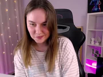Live cam boy Aliceindildoland, 25 yrs – Hot Male Cams