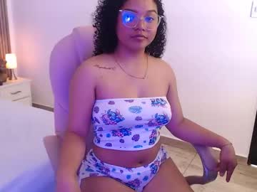 Alina_amber, 21 years old, GOAL: TAKE OFF TOP AND SUCK MY PUSSY [97 tokens remaining] Hey Hey Hey, don't miss the best moment of your life, accompany me ... #ebony #bigboobs #chubby #new #blowjob, webcam photo
