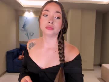 Alinakravitz_, 99 years old, GOAL: Sexy Dance [40 tokens remaining] Make my big ass bounce, make me moan, make me cum! #natural #bigass #young #lovense #deepthroat, webcam photo
