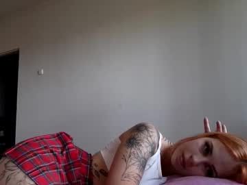 Alismoona, 18 years old, Hii its my first stream! #redhead #18 #cum #vibrator #shy, webcam photo