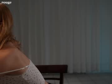 Alisonrouge • tease • United States • public