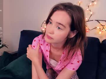 Alivialovely, 19 years old, Suck finger <3 #new #teen #shy #18 #squirt [14 tokens remaining], webcam photo