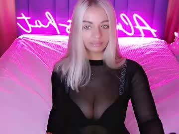 Allwayshottt • mistress32y • Juicyland • public