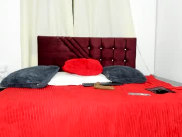 Catch me live as Almaa_hills in premium male cam shows