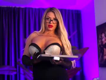 Live Milf Almavelia, 35 yrs - Hot Milf Cams