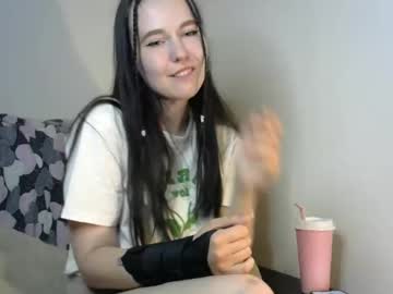 Almmilk, 22 years old, im Lina and new here! Lovense on #new #young #smallboobs #bigass #tease #shy  Goal: suck fingers [11 tokens remaining], webcam photo