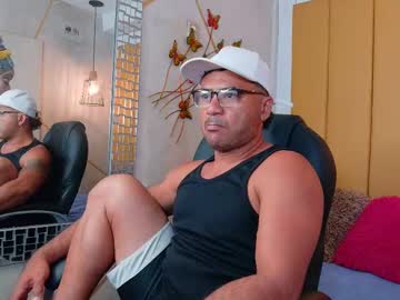 Alpha_kong, 43 years old, Alpha_kong's room welcome too my room #bigcock #muscle #new #latino #daddy, webcam photo