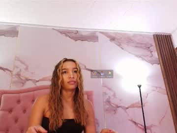 Alyathompson, 18 years old, GOAL: Ride toy [77 tokens remaining] Undress me and let´s have fun, let´s start the night with me on your arms #18 #creampie #petite #squirt #daddysgirl, webcam photo