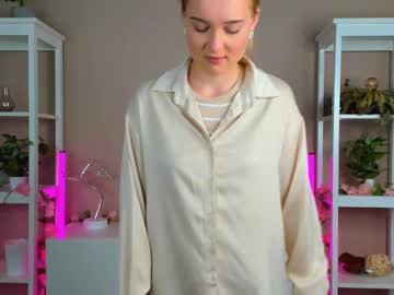 Alyshaperkowski, Goal: Jump 5 times  //Hello how are you doing? I have the first day I would like to talk #shy #18 #new #blonde #skinny [15 tokens remaining], webcam photo