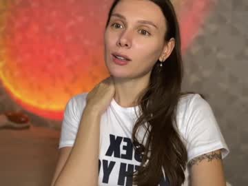 Ameliahenderson, missed me? - Multi-Goal : teasing time #nonude #daddysgirl #new #shy #braces, webcam photo