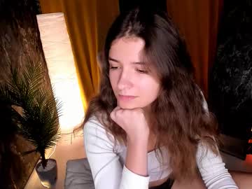 Amy_cute_cat, 20 years old, ? Hello guys! My name Amy,  im new there im glad to see u my room! Private is open ? - Goal: Sit on the splits [96 tokens left] #new #18 #natural #cute #shy, webcam photo