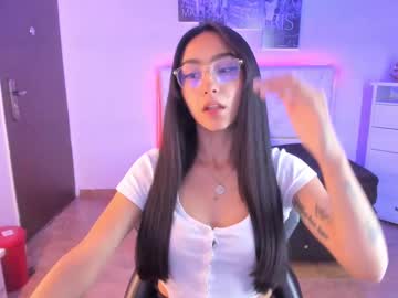 Skinny Asian cam girl Amy_kiitty | 21 yrs live in HD