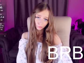 Amy_vayne, 19 years old, Body tour + show ass? [1 tokens left] Cutie girl wants your attention meow :3 #teen #lovense #feet #18 #nonude, webcam photo