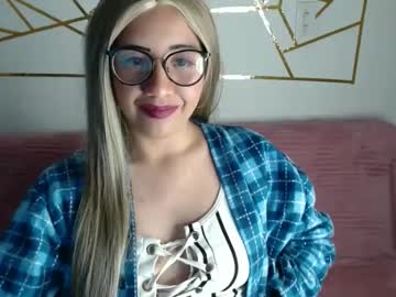 Amycosplay99, 22 years old, hI gUYs toy on - Interactive Toy that vibrates with your Tips #lovense #teen #young #18 #analshow, webcam photo
