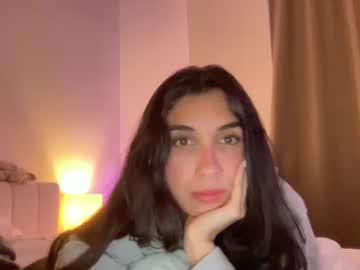 Anastasiapetitegirll, SWEATER OFF? ;) #petite #latina #young [0 tokens remaining], webcam photo