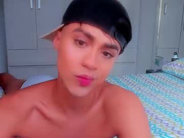Live twink cam Anddy_grey1, age 18 yrs nude and streaming